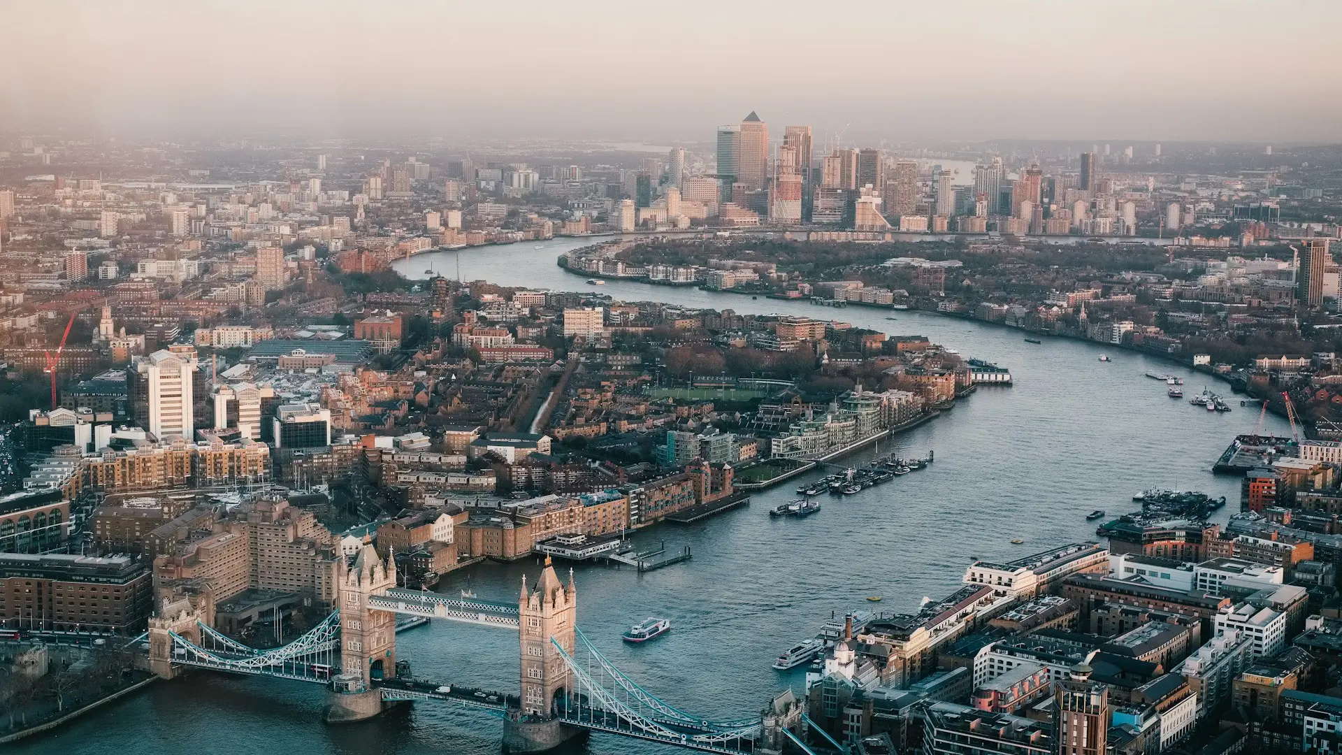 London cityscape at night